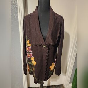 100% Wool Embroired Artistica Cardigan. Size Small.